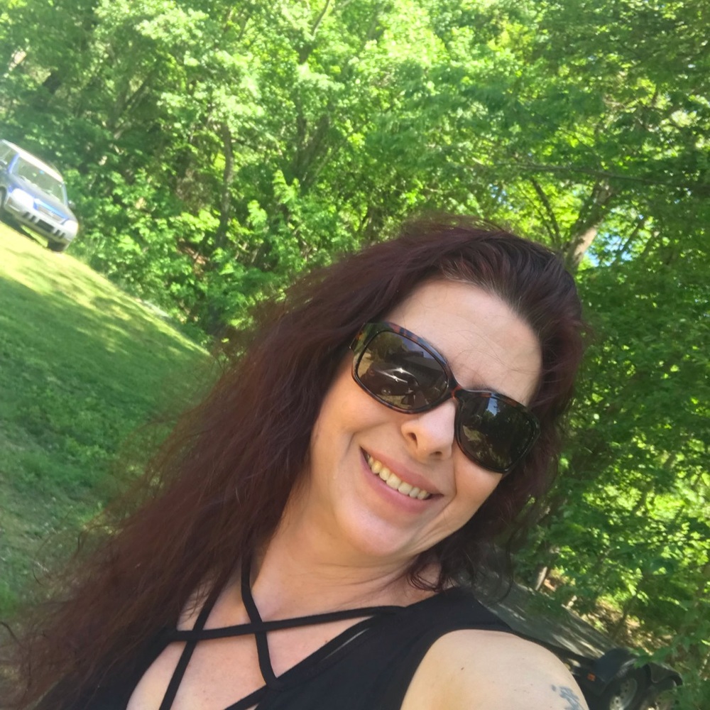 Meet your Posher, Lisa